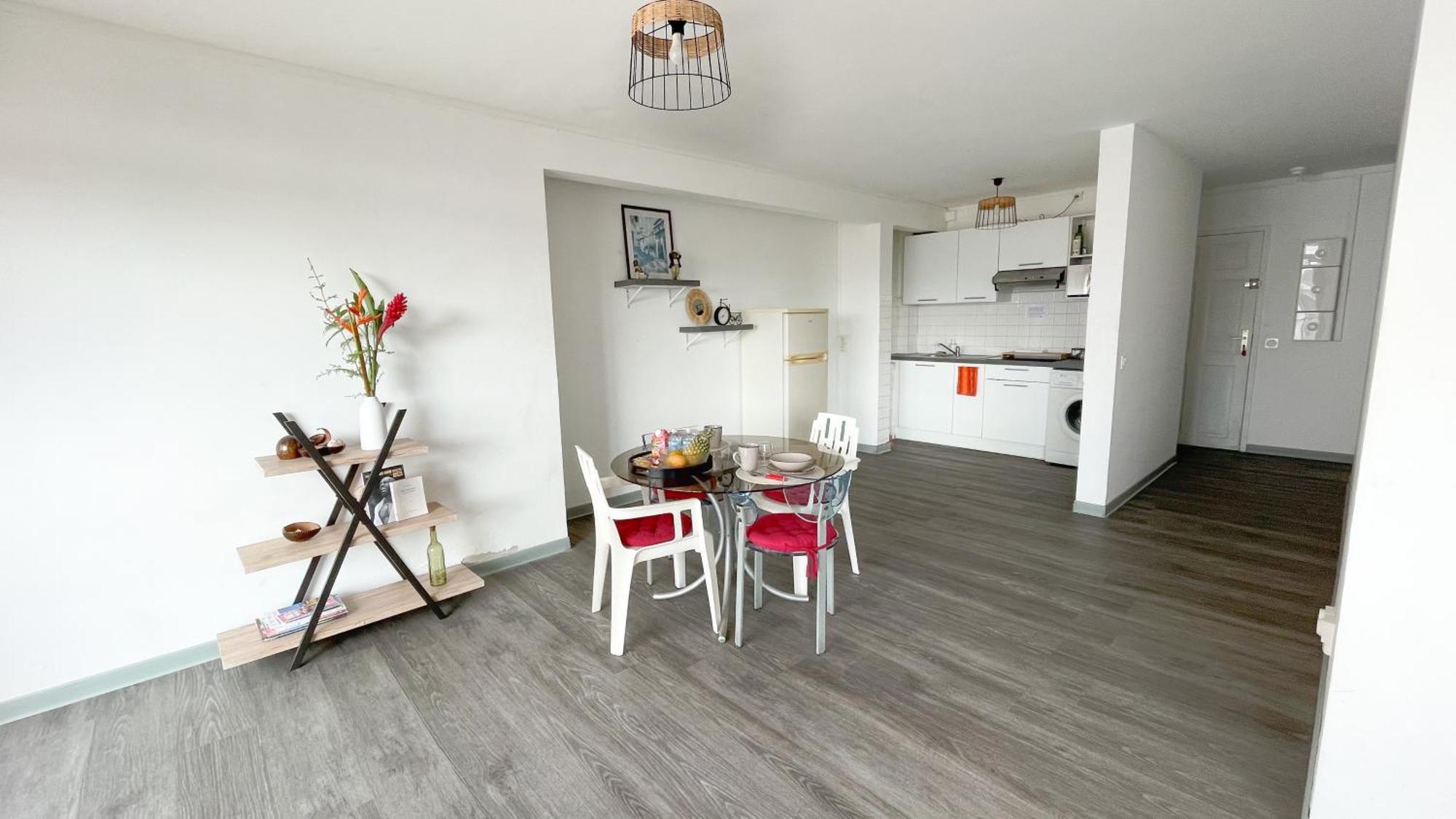 Apartamento Grand Sejour Lumineux Avec Balcon & Vue Cathedrale Pointe-à-Pitre Exterior foto